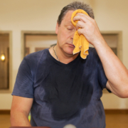Deutet intensives Schwitzen auf mangelnde Fitness hin?
